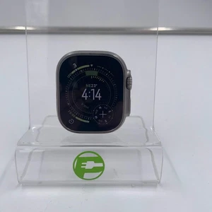 Apple Watch Ultra 2 49MM sbloccato bianco titanio - Foto 1 di 7