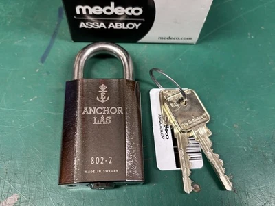 Medeco M4 High Security Snowman Cylinder in Anchor Las padlock - Locksport - Image 1 of 4