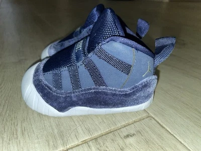 Nike Air Jordan 11 Botín de Cuna Azul Marino Medianoche Bebé Recién Nacido FB1968-441 Talla 4C Foto 1 de 4