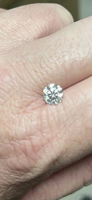 1.15 Ct Natural Diamond/Moissanite D Grade White Round Cut.  - Image 1 of 4