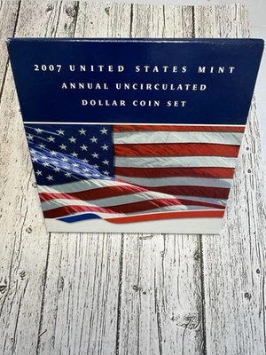 2007 U.S. Mint Annual Dollar Uncirculated 6 Coin Set w/.999 SILVER EAGLE - Image 1 of 4