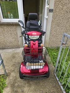 Fantastic scooter only used 6 Times. Will go 35 miles on Full Charge - Picture 1 of 7