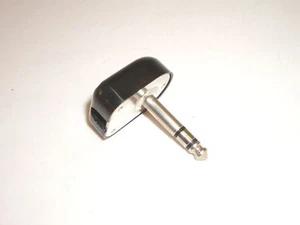 ENCHUFE DE MICRÓFONO SWITCHCRAFT S230 3/16"" .206"" 3 CONDUCTORES RT ÁNGULO PARA DRAKE - Imagen 1 de 3