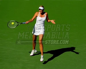 Maria Sharapova return with shadow shrug 8x10 11x14 16x20 photo 705 - Picture 1 of 1
