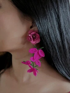 Pink Beaded Flower Romantic Vacation Beachy Dangle Statement Clipon Earrings - Picture 1 of 4