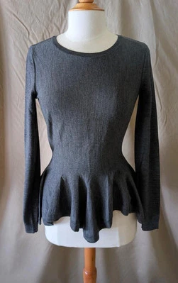 Alexander McQueen Gray Wool Blend L/S Knit Top with Peplum Size S - Image 1 of 4