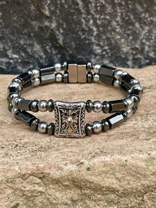 Heilig Kreuz Metall Anhänger Magnet Hämatit Armband Fußkettchen Therapie Herren Damen - Bild 1 von 6