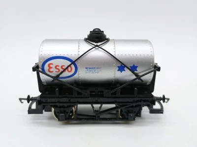 Hornby Esso Silver Tank Wagon - OO - Nr Mint Condition - Image 1 of 4