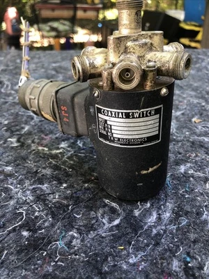 ¿Radioaficionado interruptor coaxial vintage? Foto 1 de 4