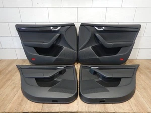 4x Paneles de Puerta Skoda Octavia 5E Rs Combi Negro Delantero Izquierdo Derecha - Imagen 1 de 13