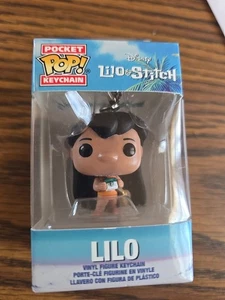 Funko POP! Schlüsselanhänger Lilo und Stitch Lilo mit Kamera Neuheit Keyring Stichspielzeug - Bild 1 von 7