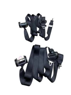 2022-2025 MITSUBISHI OUTLANDER RIGHT & LEFT REAR 3RD ROW SEAT BELT RETRACTOR SET Foto 1 de 4