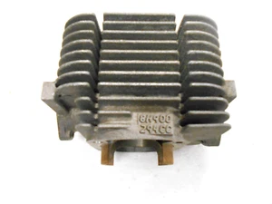 JARRA LATERAL DERECHA YAMAHA ENTICER 300 CILINDROS 1979-1983 ET300 VINTAGE FABRICANTE DE EQUIPOS ORIGINALES MUY BONITA - Imagen 1 de 3