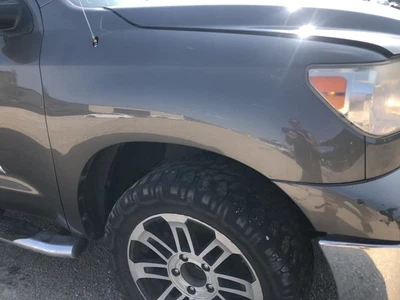 2013 Toyota Tundra Passenger Right Fender 6P1 4T3 BRN Used OEM 950532 Foto 1 de 4