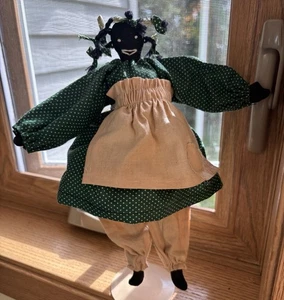 Muñeca de trapo arte popular afroamericana vintage primitiva hecha a mano de 10” años 80 - Imagen 1 de 2