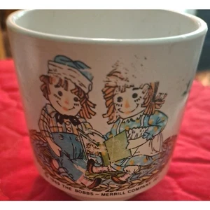 The Bobbs - Merrill Company Vintage 1969 Raggedy Ann and Andy Plastic Mug - Picture 1 of 4
