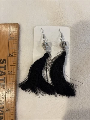 NUEVO Pendientes Colgantes Calavera con Borlas Negras y Pendiente Serpiente Foto 1 de 4