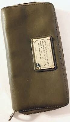 Marc Jacobs Pewter Zip Continental Leather Wallet Faded Aluminum/Silver - Image 1 of 4