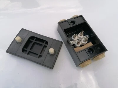 Bakelit Abzweigdose Verteilerdose Retro Vintage Alt DDR IP56 Aufputz Feuchtraum - Bild 1 von 4