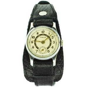 Pobeda Soviet Mechanical Men's Russian Wristwatches Classic Vintage Watch USSR - Picture 1 of 8
