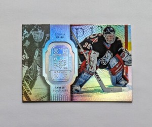 1998-99 SPx Finite Spectrum /300 Dominik Hasek #8 HOF