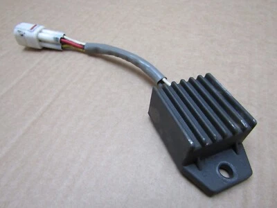 Regulador rectificador KTM 530 EXC-R 2008 (14290) Foto 1 de 4