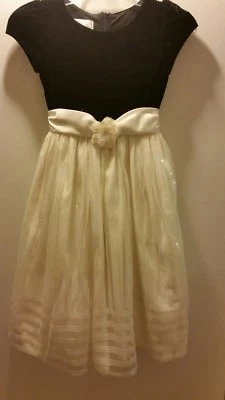 Vestido marca Cenicienta niñas terciopelo negro y lentejuelas marfil talla 8 Foto 1 de 4