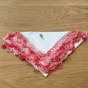 Vintage Hanky Linen Handkerchief with Pink Lace Crochet Trim, RN 13962 - Picture 1 of 10
