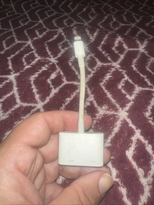 Cavo illuminazione HDMI a iPhone - Immagine 1 di 4