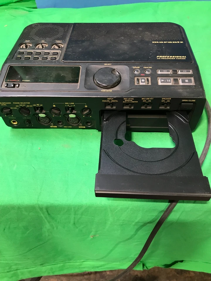 Marantz CDR300 Professional CD Recorder - Image 1 of 4