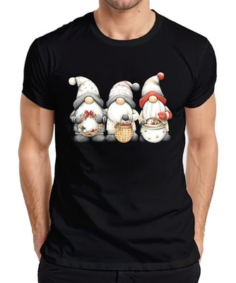 Weihnachtswichtel Gnome Weihnachten Kranz Zipfelhut süß Nordic Herren T-Shirt - Bild 1 von 4