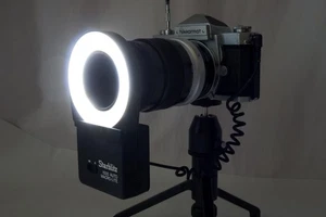 Starblitz 1000 Auto Macro-Lite Ringblitz 52mm 49mm Gewindebefestigung funktionsfähig - Bild 1 von 11