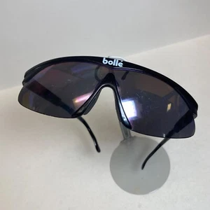Bolle Sports Wrap Sunglasses Kids Couple of scratches on Lenses Black Polarized - Picture 1 of 8