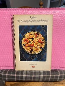 Time Life FOODS OF THE World. Recipes: The Cooking Of Spain & Portugal - Picture 1 of 2