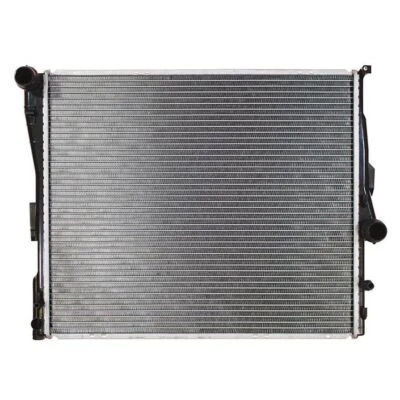 Radiador de refrigeración del motor para BMW X3 2,5 L 3,0 L 2007-2010 con transmisión automática Foto 1 de 4
