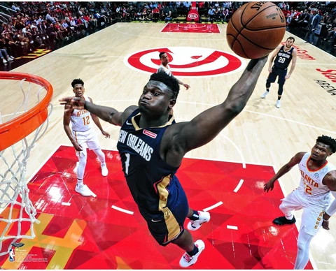 Zion Williamson New Orleans Pelicans Unsigned Dunking Photograph Cover