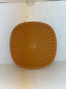 Vintage Tupperware #839-4 Orange Servalier 7.5" Square Storage Lid - Picture 1 of 3
