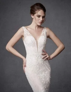 Wed2b Bali wedding dress size 12 NEVER WORN + Dress bag cover. - Picture 1 of 9