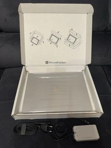 💥Microsoft Surface Laptop 5 Intel Core i5-8 Go-512 Go💥QWERTY. Comme neuf. Garantie - Photo 1/19