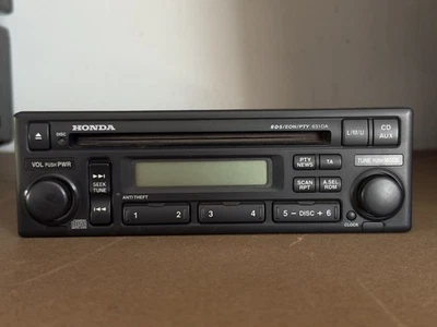 HONDA  CR-V CRV Civic R.D.S/EON/PTY 631DA RADIO STEREO with CD PLAYER Genuine OE - Image 1 of 4