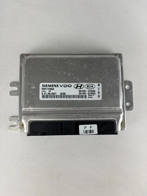 Kia Sportage 2009 PCM ECM ECU 39109-37AA5 39109-37AA0 Foto 1 de 4