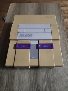 Super Nintendo SNES Konsole System für Ersatzteile oder Reparatur ungetestet - Bild 1 von 7