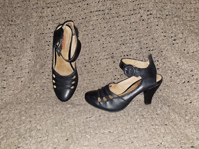 MIZ MOOZ-Strawberry-Black Leather-Ankle Wrap Heels-Sz 8-Excellent - Image 1 of 4