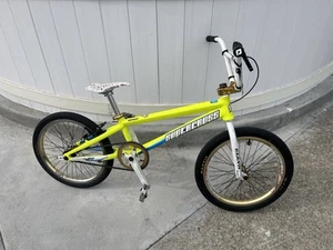 Bmx Supercross Race Bike 20 Inch Wheels - Picture 1 of 1
