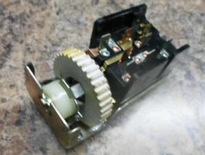 NORS Headlamp Headlight Switch fits 65 66 67 68 69 Comet Falcon 65 66 Fairlane - Picture 1 of 6