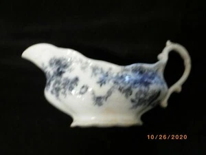 Antique Flow Blue Gravy Boat KILLARNEY by New Wharf Pottery England 1890-1894 - Picture 1 of 4