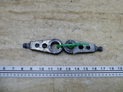 Kawasaki KZ750 B 1978 Twin K444-2. ajustadores rueda trasera Foto 1 de 4