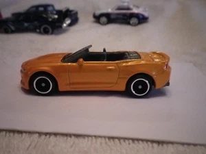 2018 Matchbox Orange 16 Camaro SS Convertible Hot Wheels Custom Real Riders - Picture 1 of 5