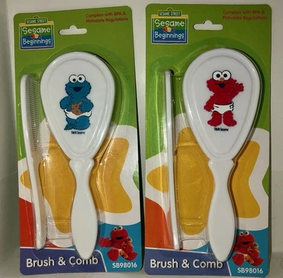 Lote de pinceles y peines Sesame Street Sesame Beginnings Cookie Monster & Elmo Foto 1 de 4