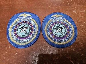 Tohono O'Odham Nation 2 PARCHES DE SEGURIDAD... UNIDAD DE SERVICIO + HOSPITAL INDIO... AMBOS EX - Imagen 1 de 2